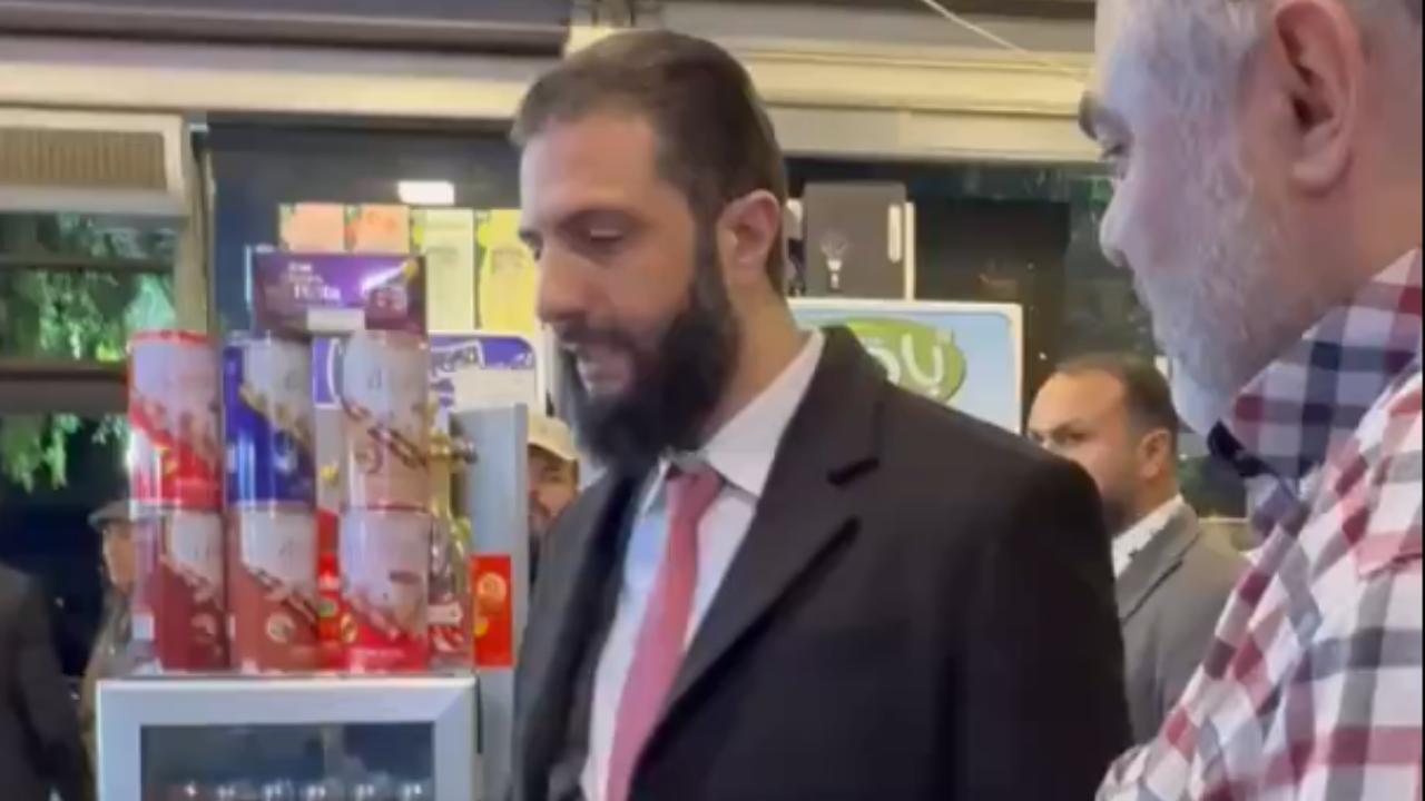 Suriye Cumhurbaşkanı Şara, suikast iddialarının ardından Şam’da market alışverişi yaptı