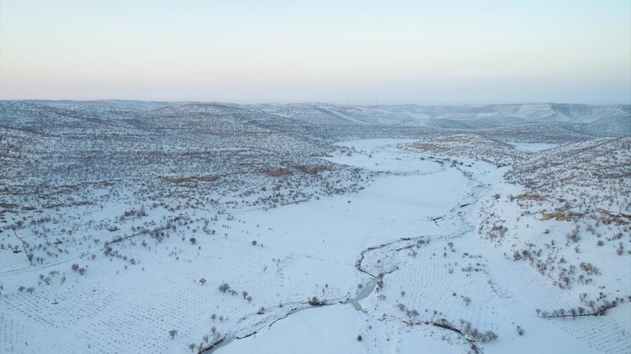 "Karın yağmasıyla çiftçinin yüzü güldü"