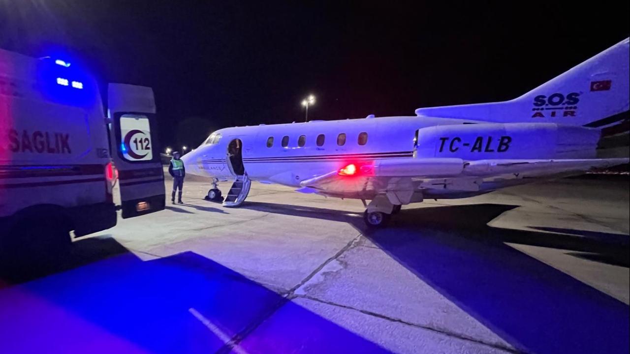 Ambulans uçak kalp hastası bebek için havalandı