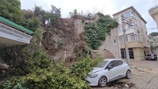 Bursa'da kuvvetli sağanak ve rüzgar etkili oluyor