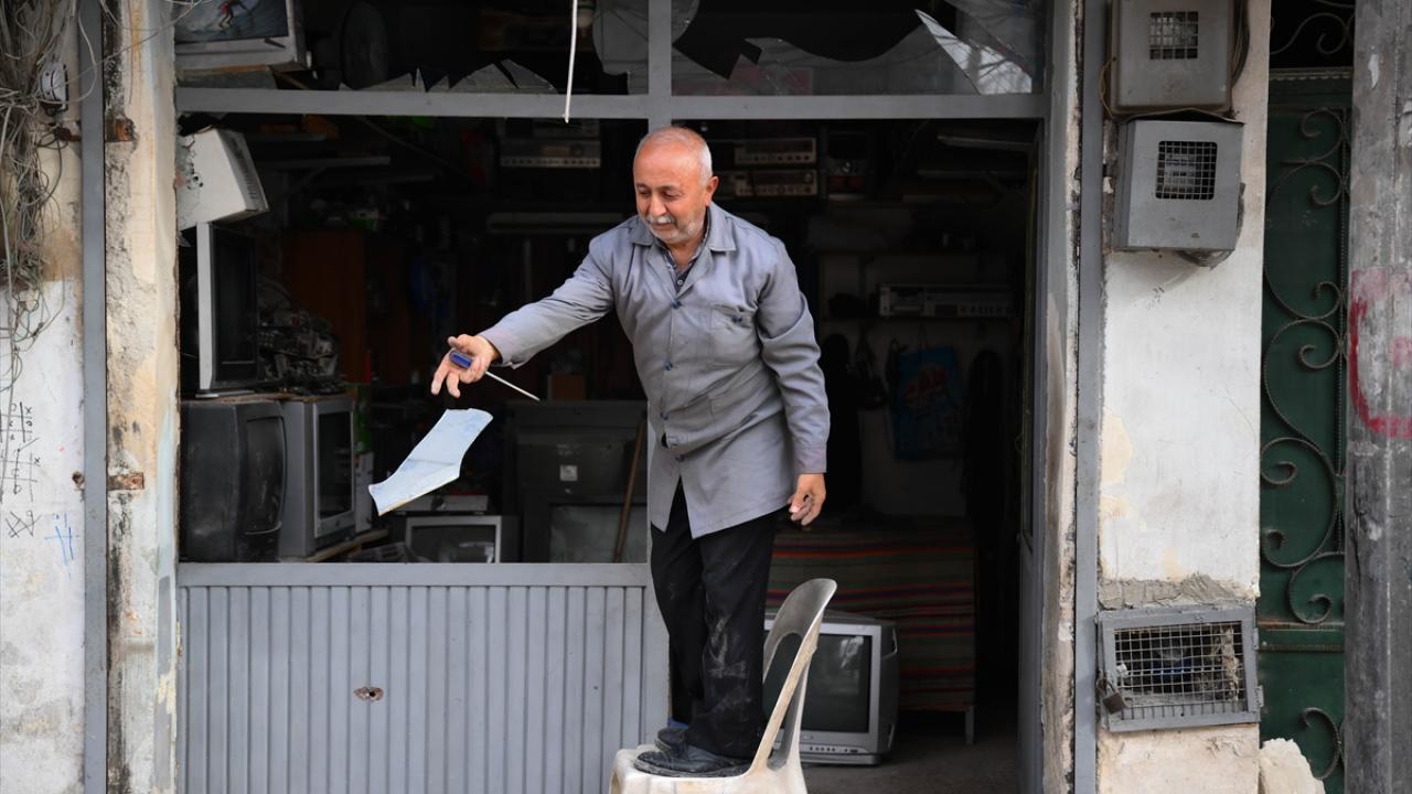 Halep’te SDG’den temizlenen son mahalle olan Şeyh Maksud’da hayat normale dönüyor