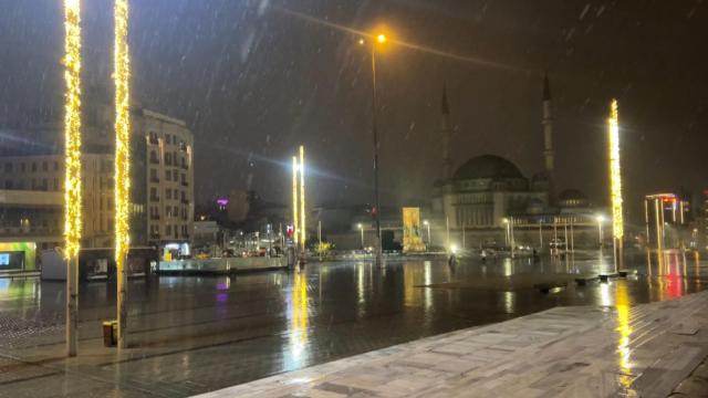 İstanbul'da kar yağışı