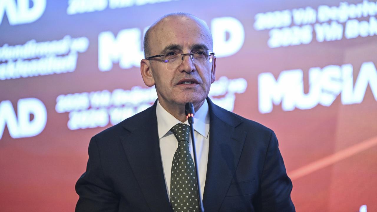 Bakan Şimşek: Hedefimiz enflasyonu 2026’da yüzde 20’nin altına indirmek
