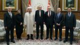Cumhurbaşkanı Erdoğan, Diyanet İşleri Başkanı Arpaguş ve beraberindeki heyeti kabul etti