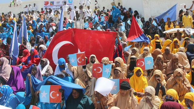 Türkiye her alanda Somali'ye destek oldu