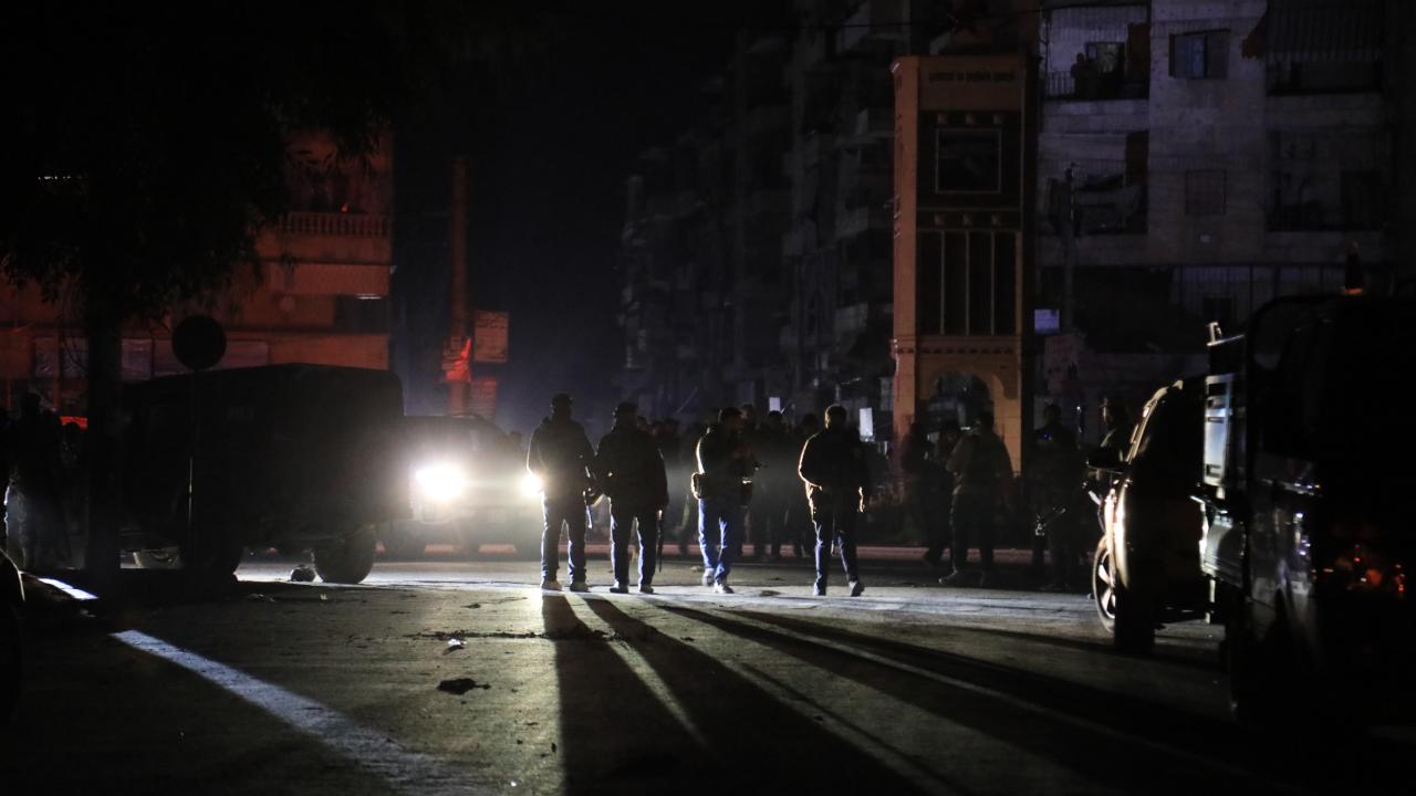 Suriye: YPG sivilleri canlı kalkan olarak kullandığı için operasyon dikkatli sürüyor