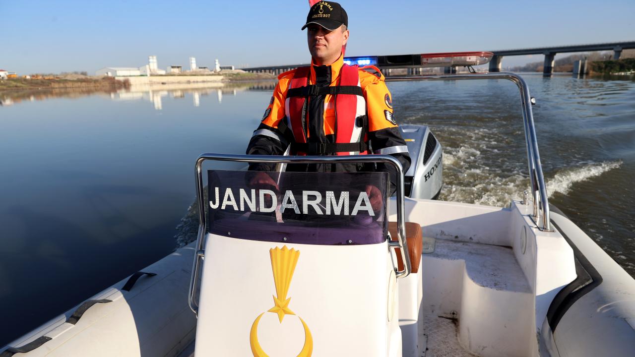 Kaçakçılıkla mücadele ve denetimler sürüyor