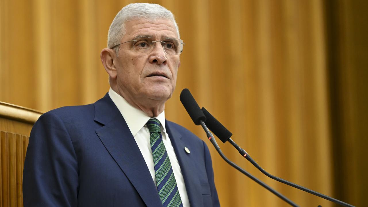 Müsavat Dervişoğlu, İYİ Parti Genel Başkanlığına yeniden seçildi