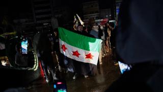 Suriye'nin Rakka kentinde halk, bölgenin terör örgütü YPG'den kurtarılmasını kutladı