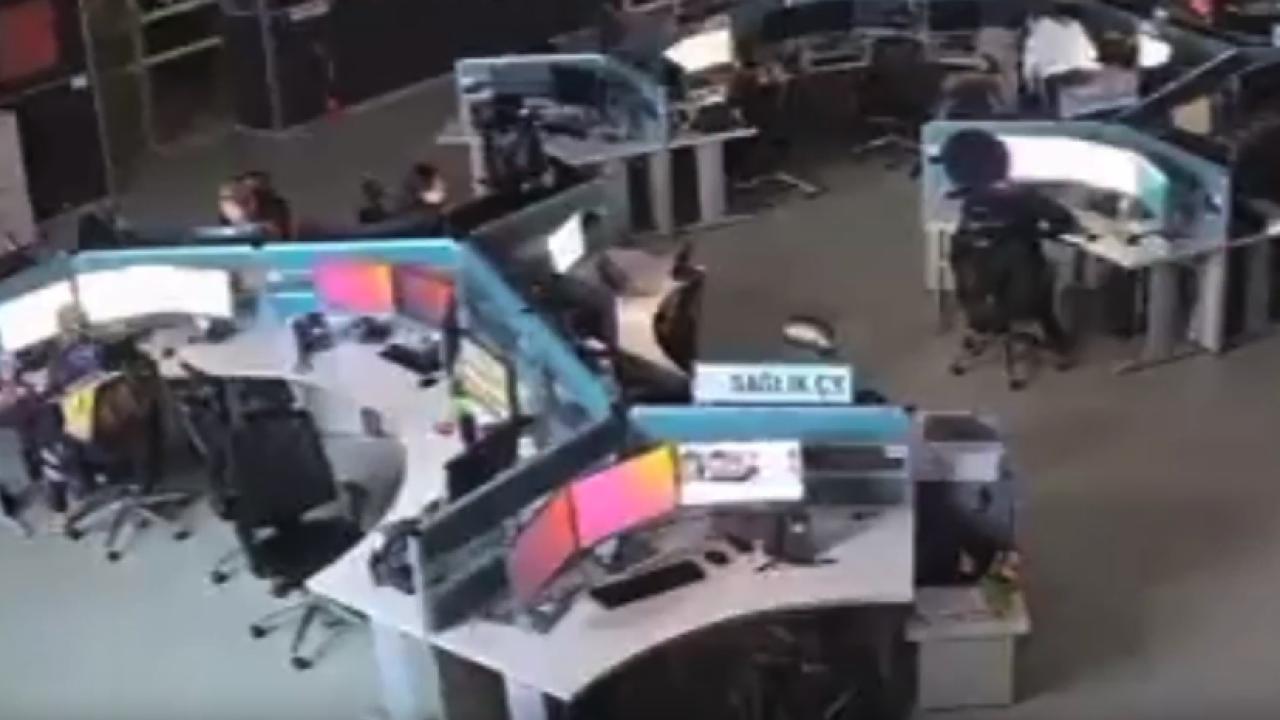 112 çalışanları Asrın Felaketi'nde telefonları bırakmadı