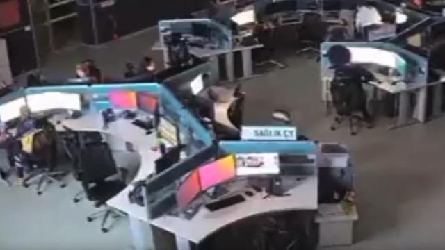 112 çalışanları Asrın Felaketi'nde telefonları bırakmadı