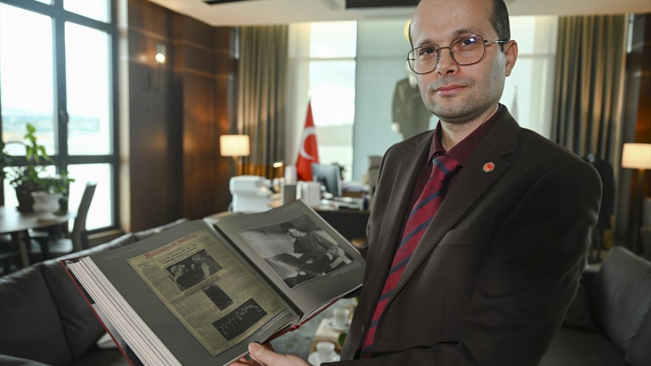 Atatürk`ün "şeceresi" de yer alıyor