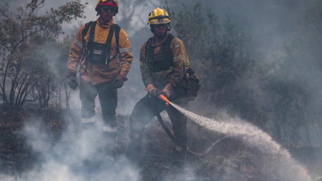 Arjantin’in Chubut eyaletinde orman yangınlarıyla mücadele sürüyor