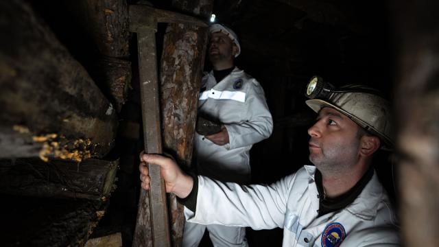 6 Şubat depremlerinde yardıma koşanların fedakarlıkları unutulmayacak