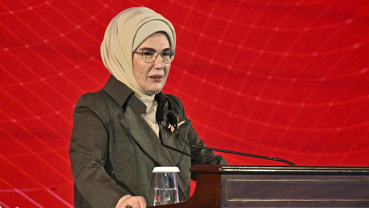 Emine Erdoğan, Şeyh Zayed Çocuk Evleri Sitesi Yeni Birimler Açılış Programı’na katıldı
