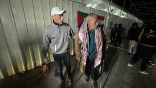 25 Filistinli hasta Refah Sınır Kapısı'ndan Gazze Şeridi'ne döndü