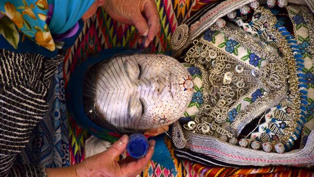 Kosova'nın Boşnak köylerinde asırlık "gelin makyajı" geleneği yaşatılıyor