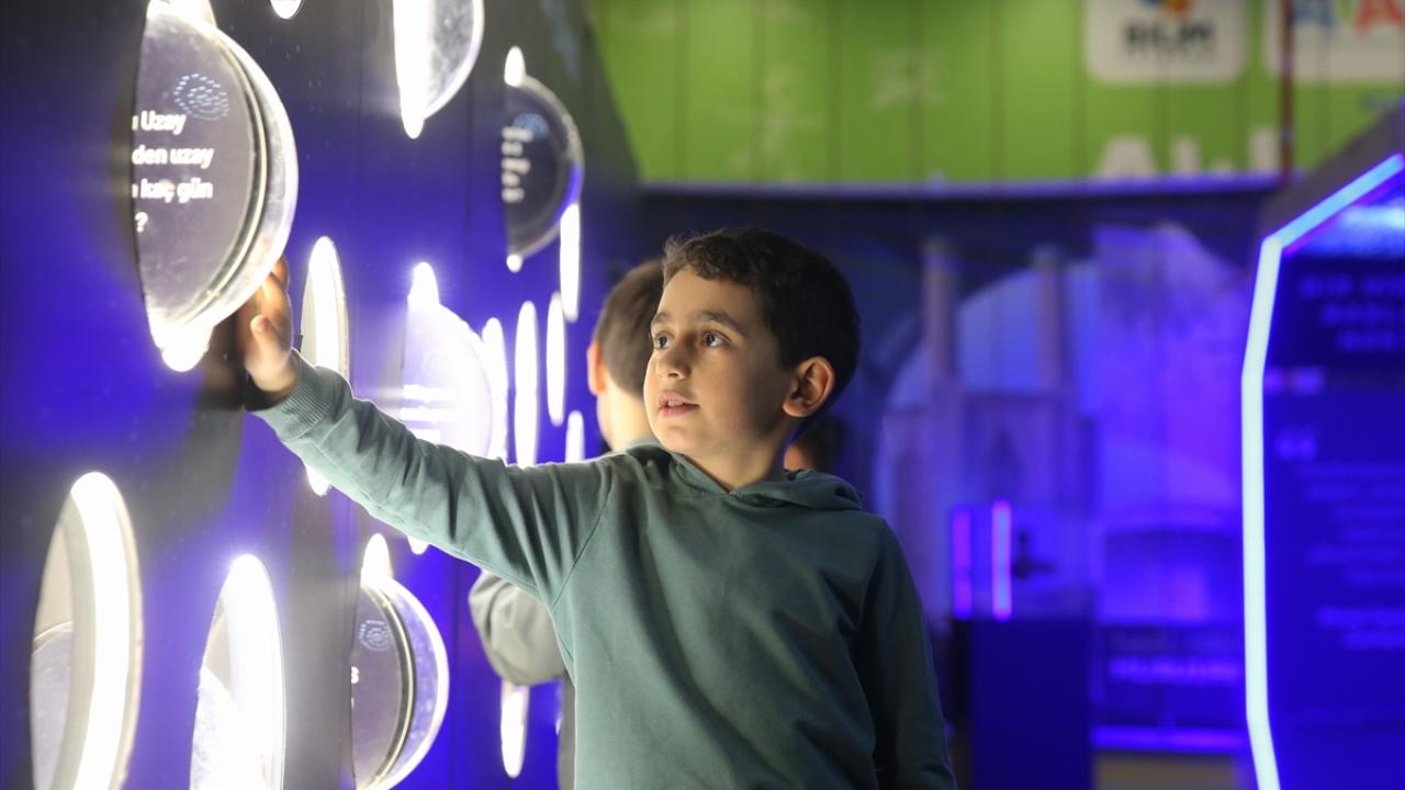 Uzayla ilgili temel bilgilere ulaşabiliyorlar