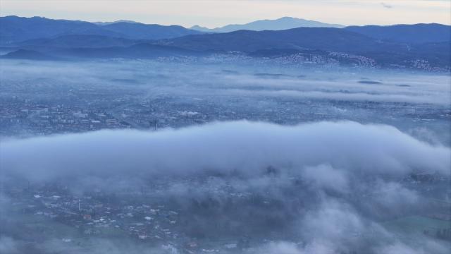 Anadolu Otoyolu'nun Düzce kesiminde sis etkili oldu