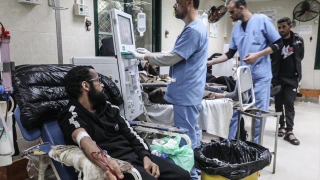 Gazze’de diyaliz hastaları, kısıtlı imkanlarla tedavi görüyor
