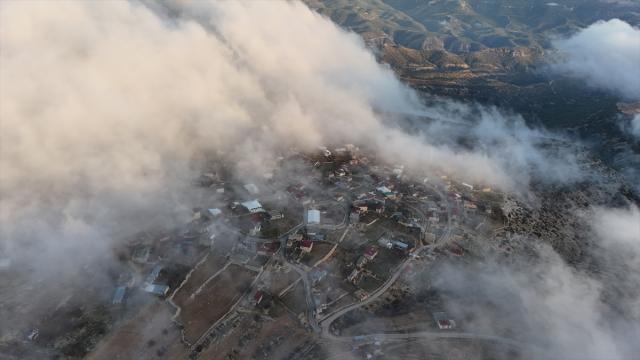Mersin'de sis bulutu dronla görüntülendi