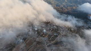 Mersin'de sis bulutu dronla görüntülendi