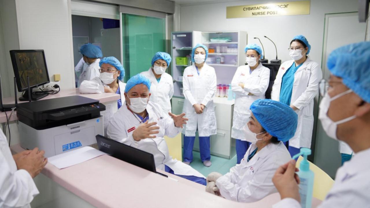 Türk ve Moğol hekimlerce Moğolistan'daki ilk çocuk kemik iliği nakli gerçekleştirildi