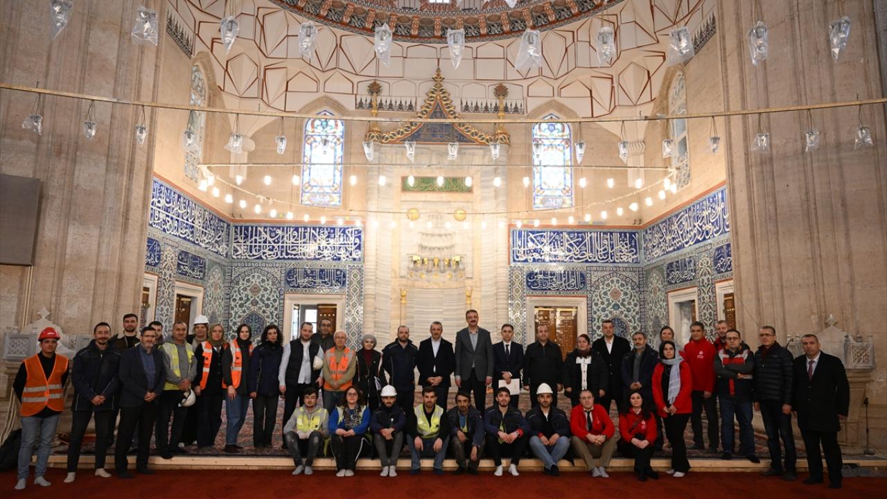 Tescilli kubbe tezyinatı korundu