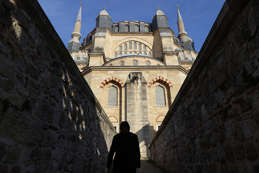 Ramazan`ın ilk günü ibadete açılıyor