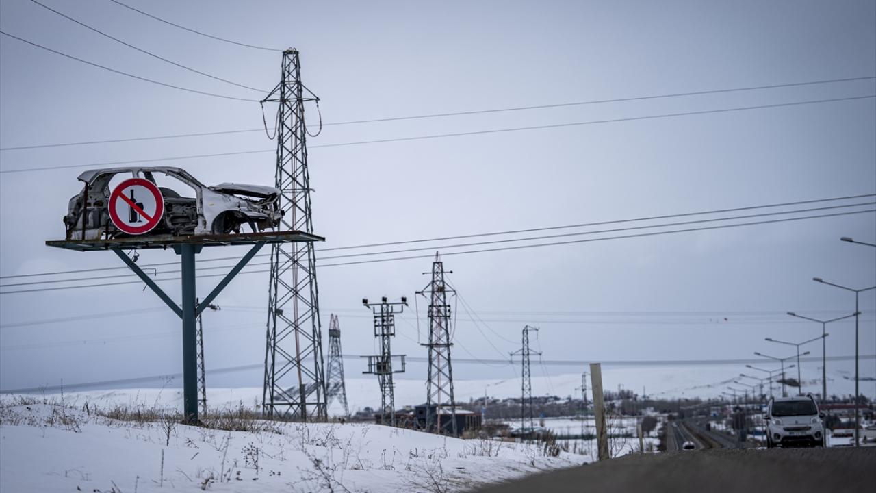 "Emniyetimizin ağır hasarlı araçlarla yaptığı çalışmadan memnunuz"