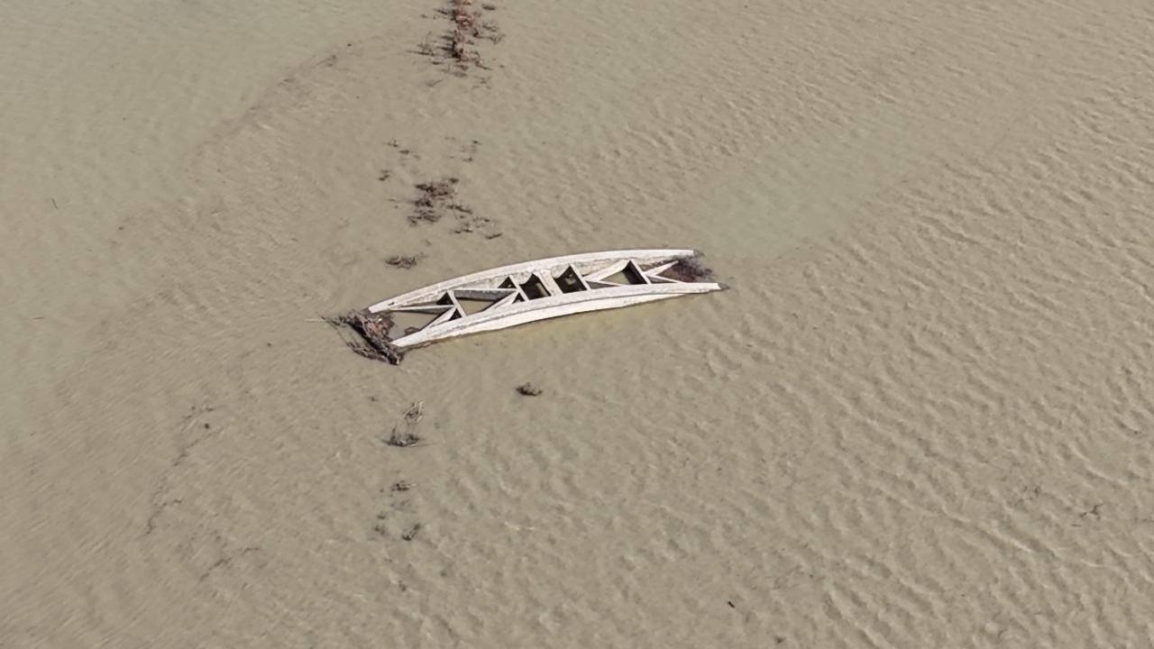 "Göl önce kurumuştu şimdi suyla doldu"