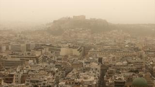 Afrika tozu, Atina'da gökyüzünü sarıya boyadı