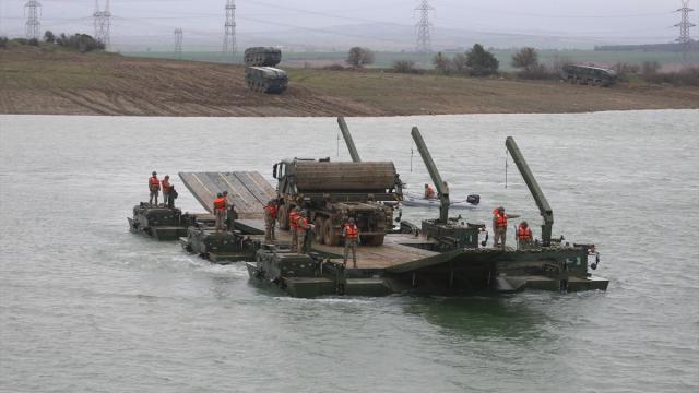 Çanakkale'de Durgun Sulardan Geçiş Eğitim gerçekleştirildi