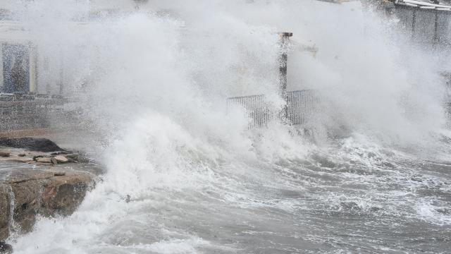 Meteorolojiden 16 kente "fırtına ve sağanak" uyarısı