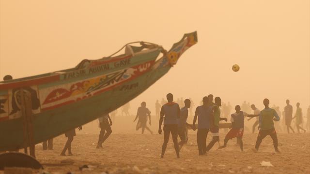 Senegal toz bulutlarıyla kaplandı