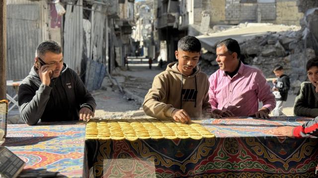 Gazze’deki yokluğa rağmen Filistinli tatlıcı ramazan sofralarında "umudu ve geleneği" yaşatıyor