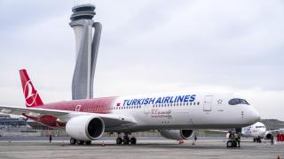 THY, 100 bin çalışanının fotoğrafıyla giydirdiği 500'üncü uçağını tanıttı