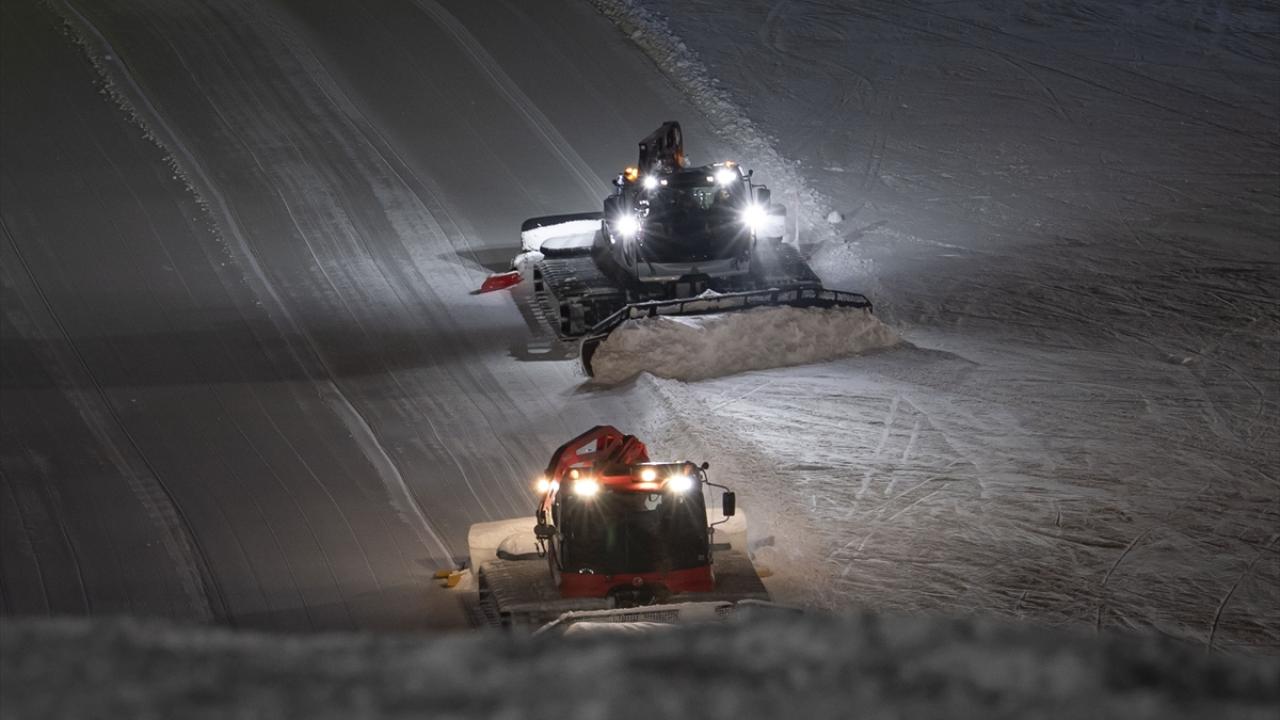 "Kayaklı devriyemiz, operasyon sonuna kadar pistlerde çalışma yapıyor"