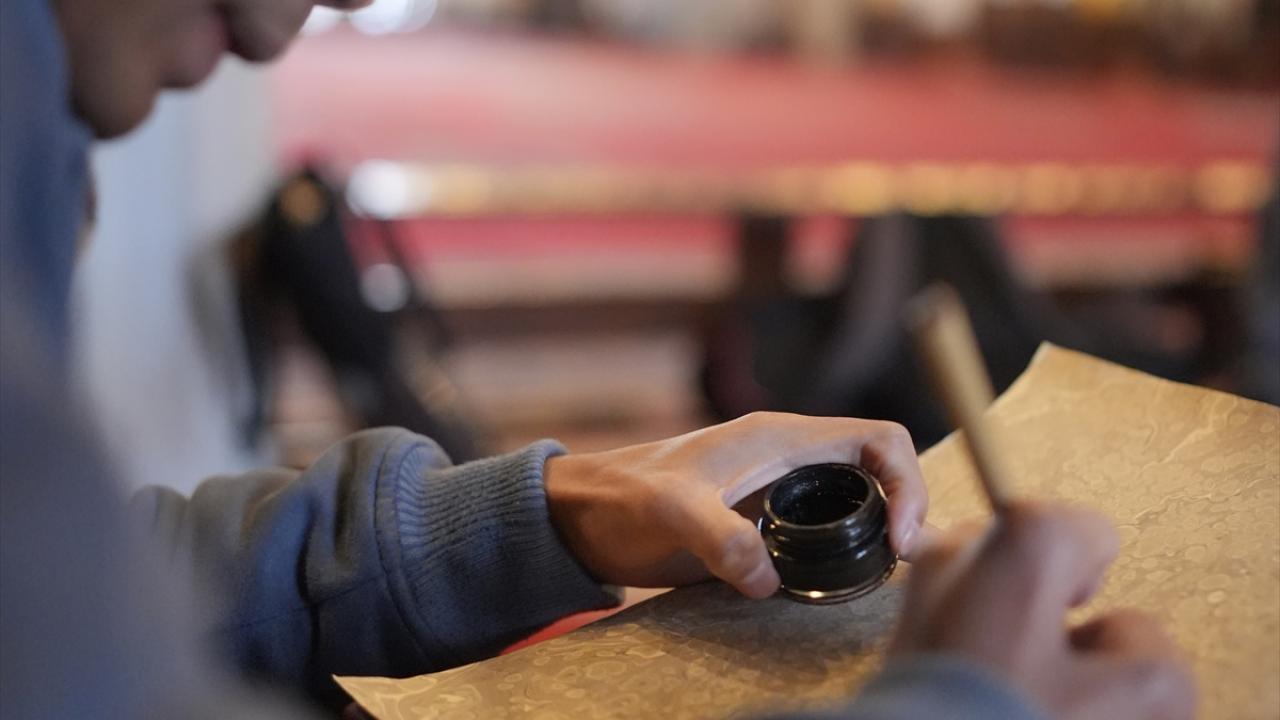 "İlk geldiğimde dil çok garip gelmişti"