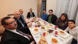 Bakan Kacır Malatya'da depremzede ailenin iftar sofrasına konuk oldu