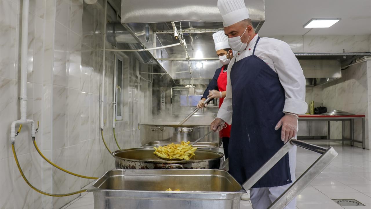 "Ramazanı dolu dolu geçirmeye çalışıyoruz"