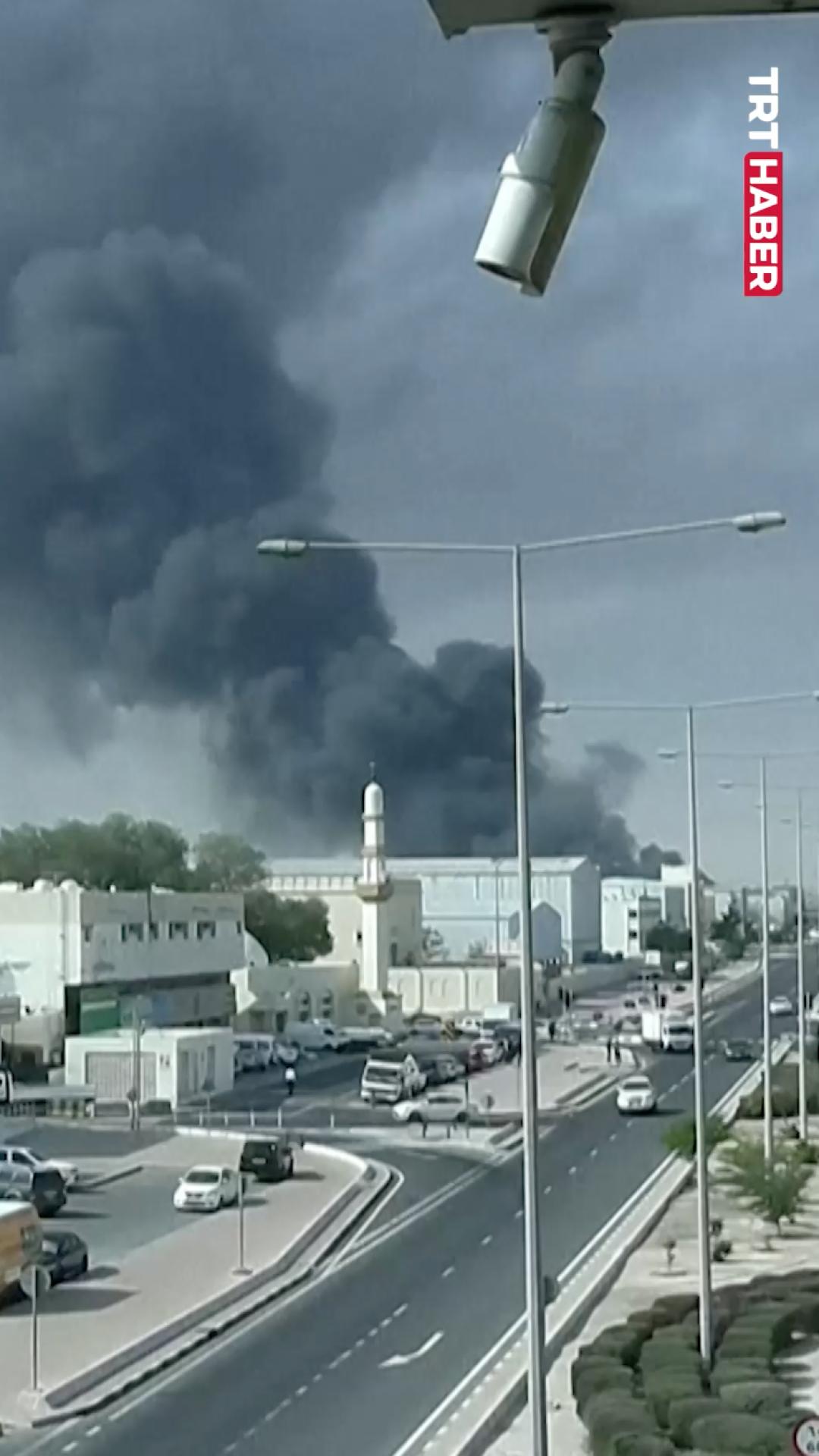 Katar’ın başkenti Doha'da dumanlar yükseliyor