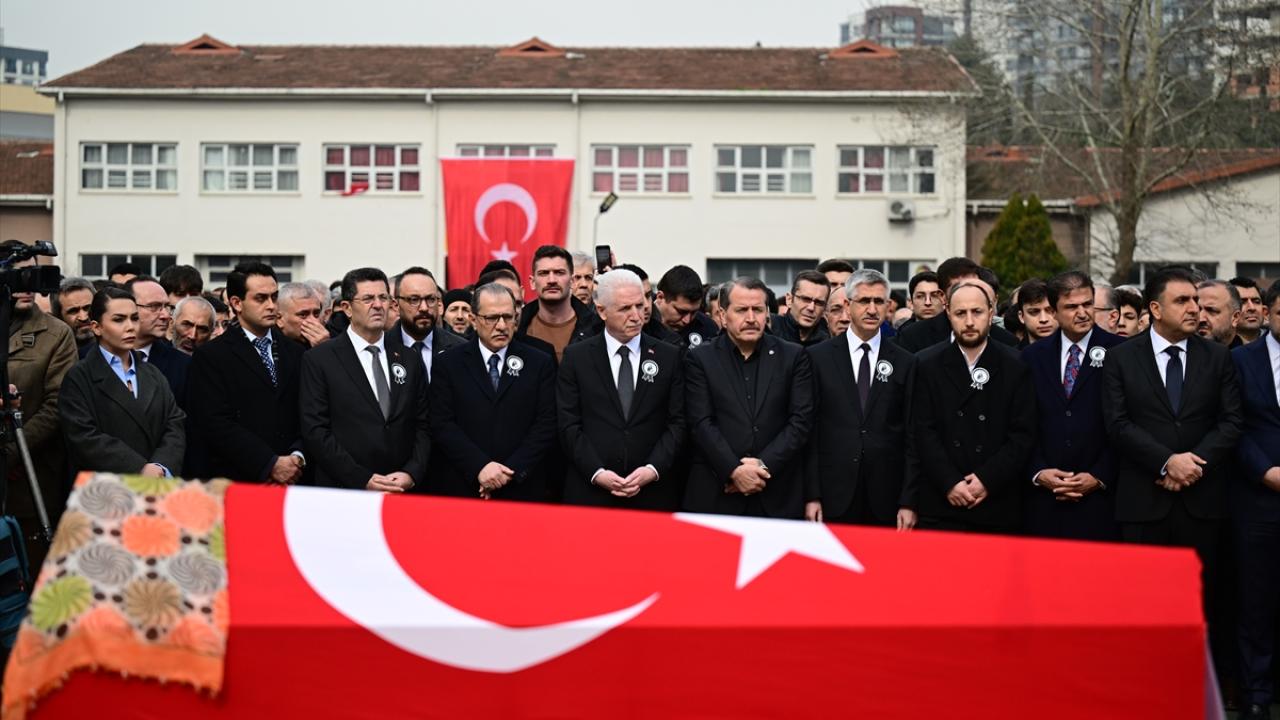 "Öğrenciyle diyaloğu iyi olan bir öğretmenimizdi"