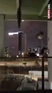 İran'dan İsrail'e başlatılan yeni füze dalgası Filistin semalarında görüldü