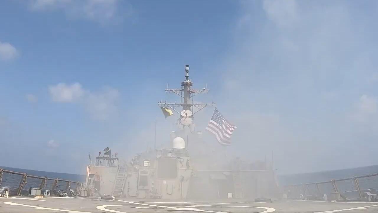 ABD: İran'da yaklaşık 2 bin hedefi vurduk, 17 gemi batırdık