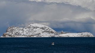Akdamar Adası beyaza büründü