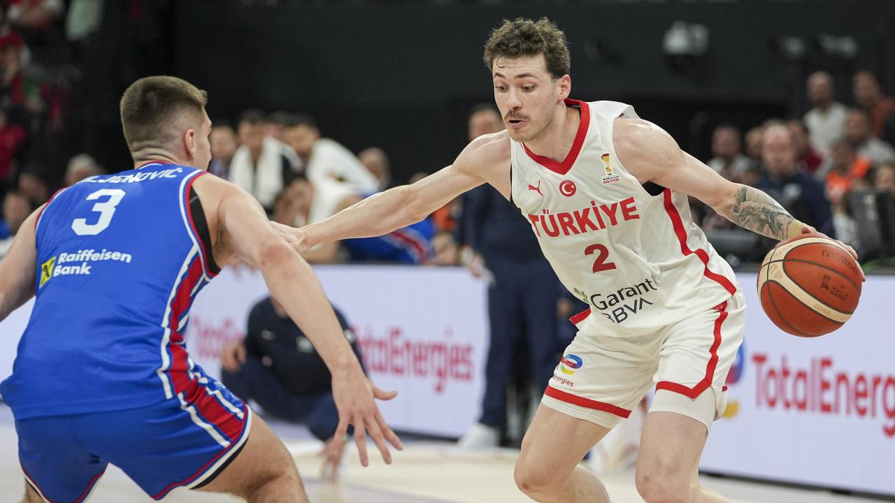 12 Dev Adam Sırbistan’ı mağlup etti