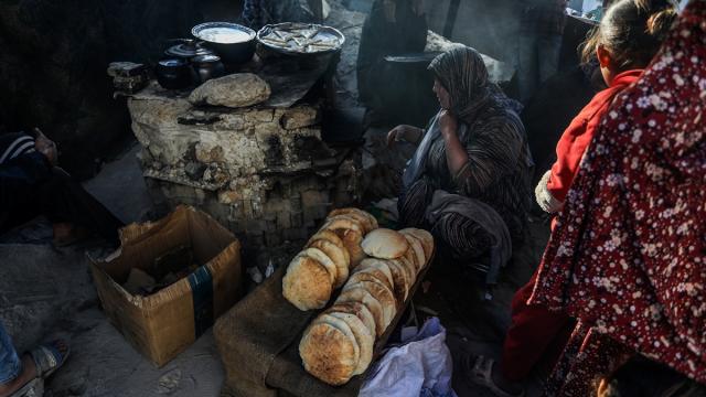 Filistinliler, ABD ve İsrail'in İran saldırılarının Gazze'ye yansımalarından endişe ediyor