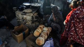 Filistinliler, ABD ve İsrail'in İran saldırılarının Gazze'ye yansımalarından endişe ediyor