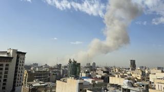 İsrail Ordu Sözcüsü, Tahran’daki İran Devrim Muhafızları Ordusu Karargahı'nı vurduklarını iddia etti